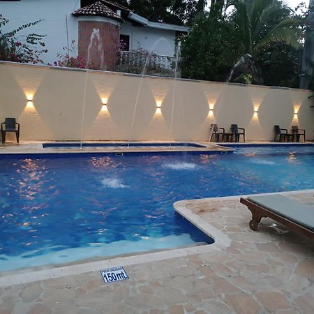 Hotel Y Restaurante Bienmesabe Санта-Фе-де-Антіокія Екстер'єр фото